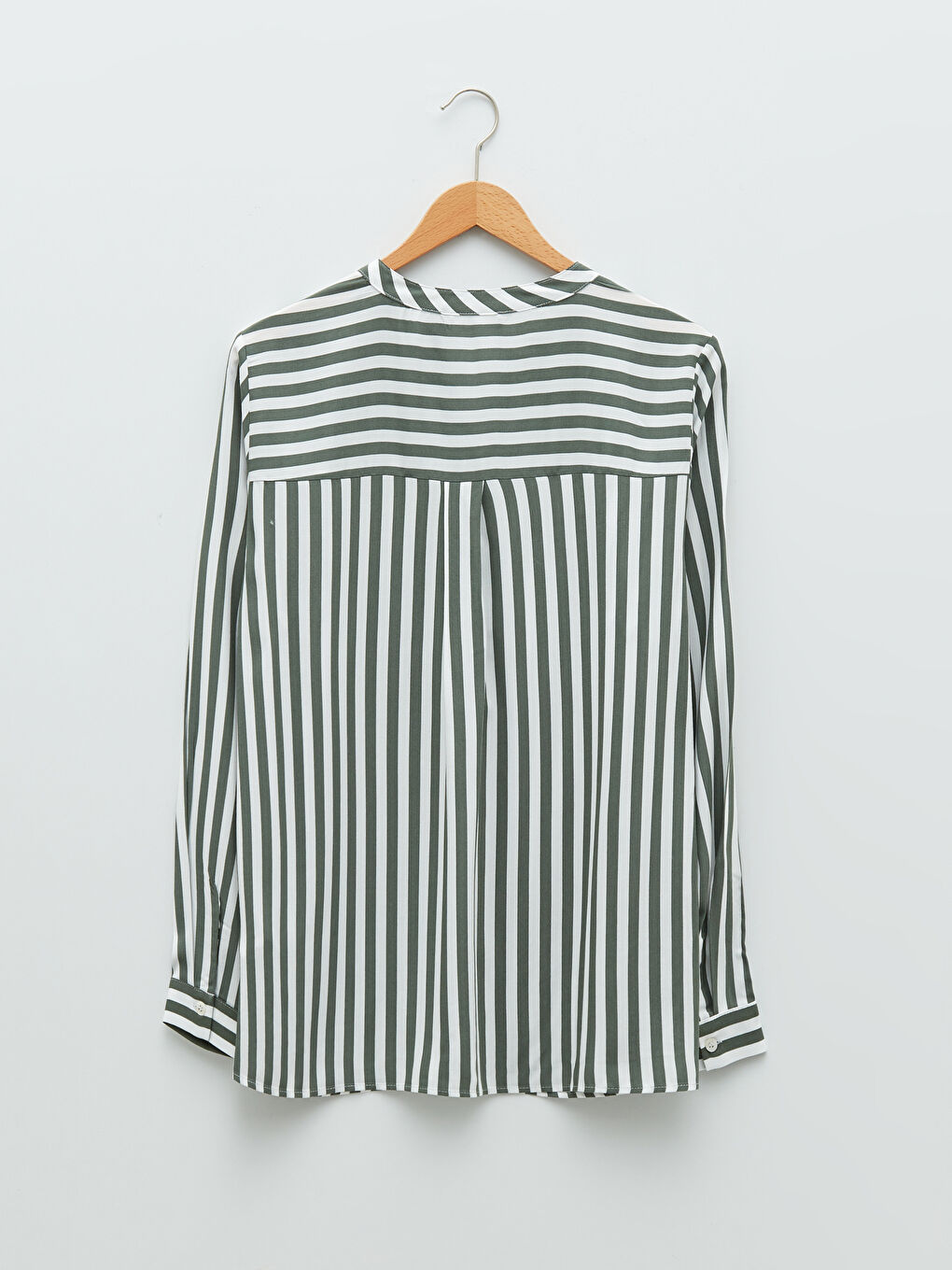 Haki Kaçık Yaka Çizgili Uzun Kollu Viskon Kadın Bluz-10