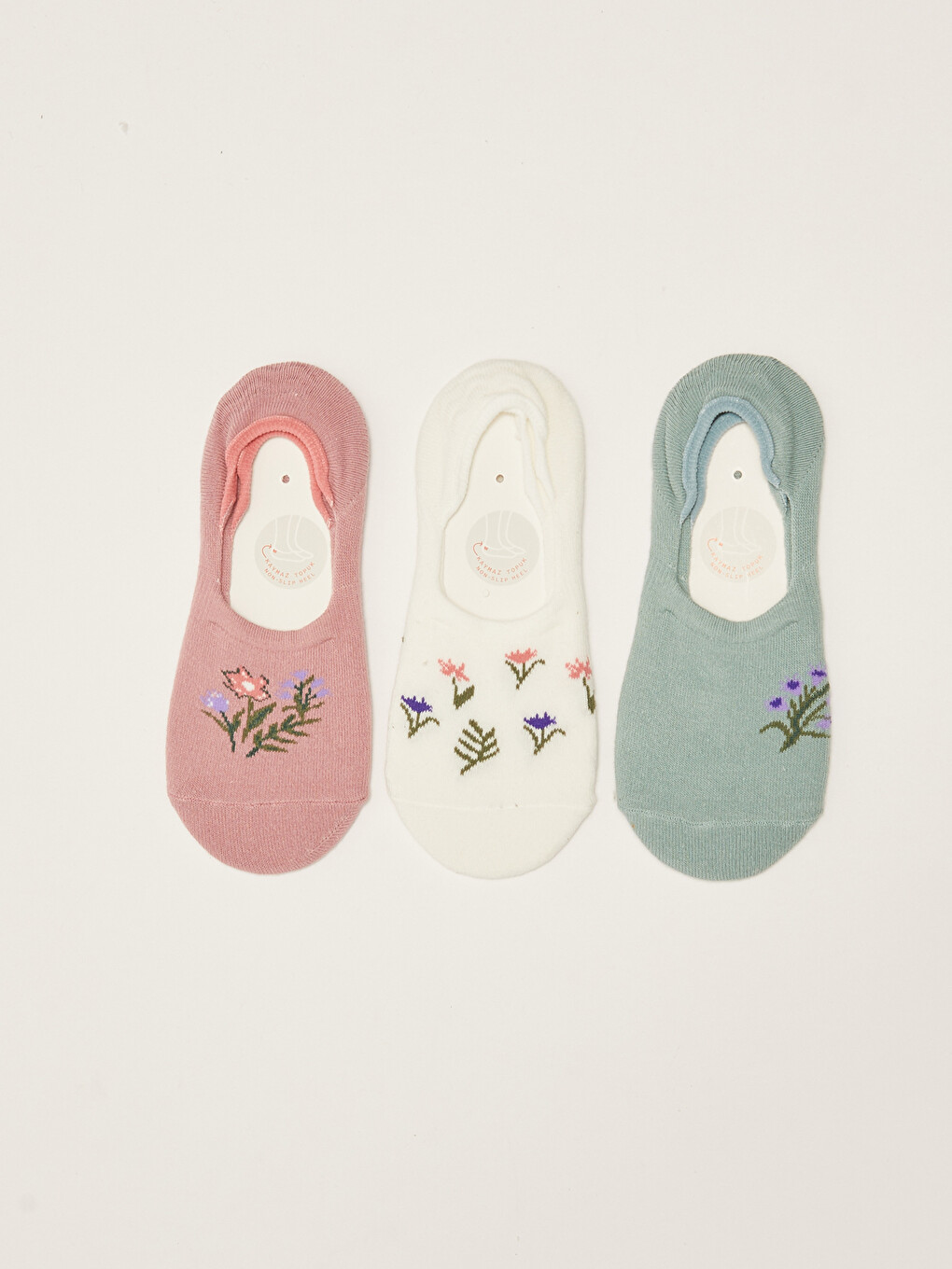 Patterned Women's Invisible Socks 3-packs-1