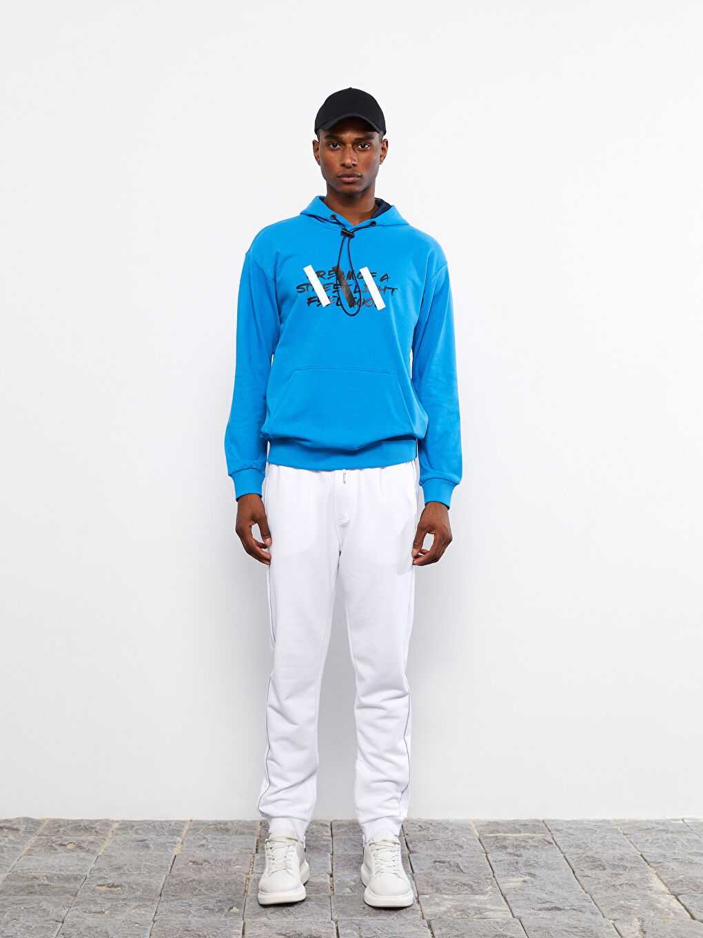 Mavi Uzun Kollu Baskılı Erkek Hoodie-1