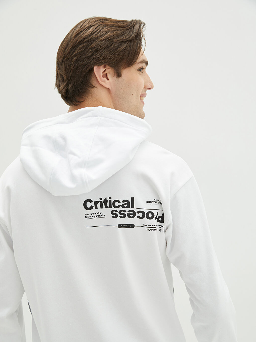 Beyaz Uzun Kollu Baskılı Erkek Hoodie-5