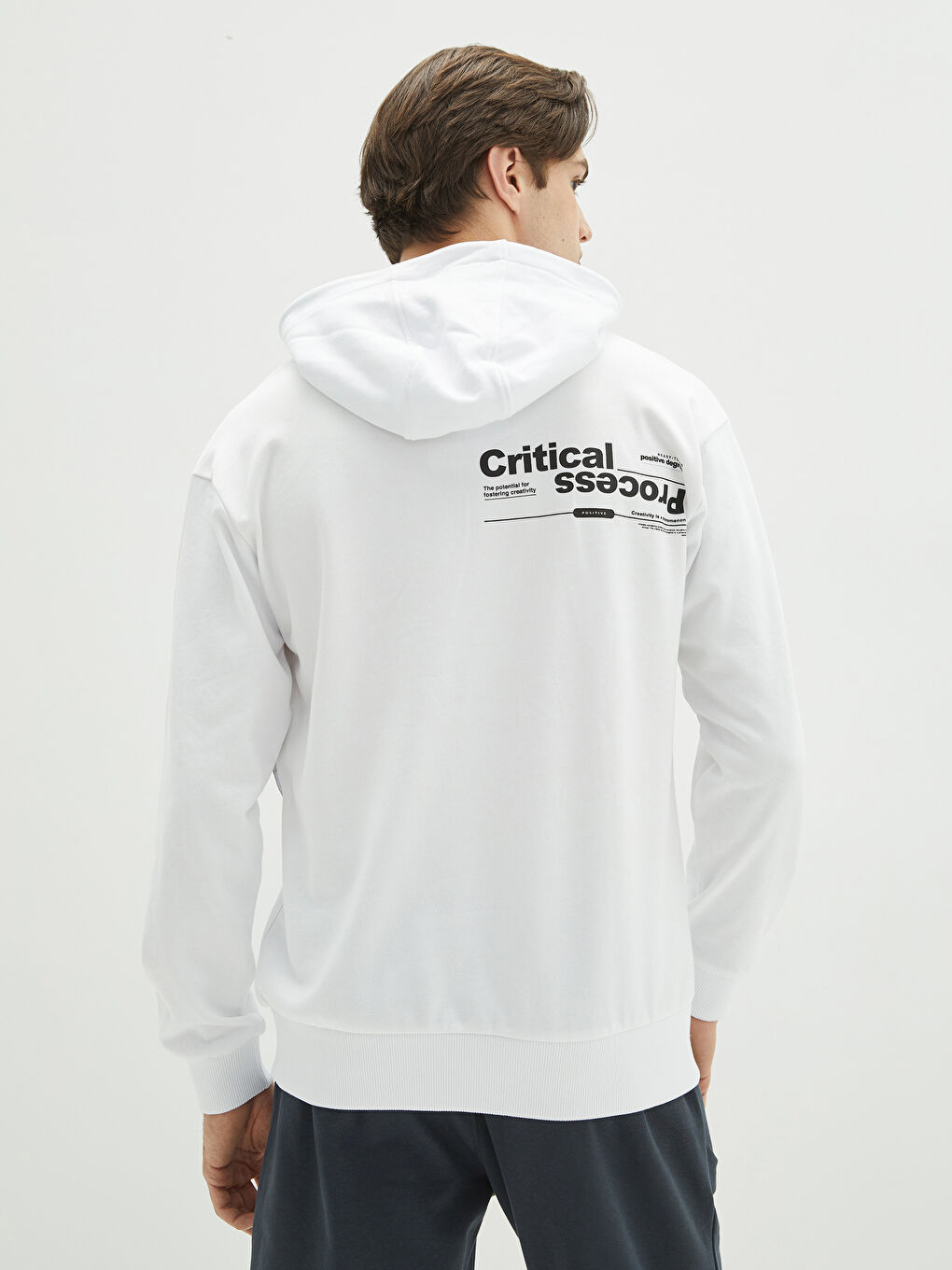 Beyaz Uzun Kollu Baskılı Erkek Hoodie-10