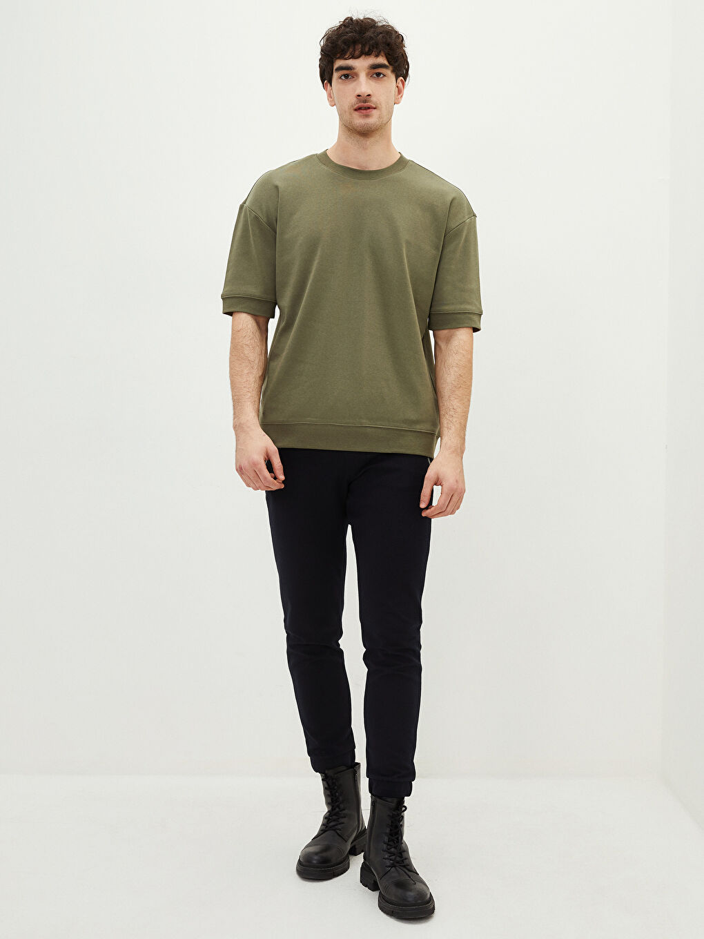 Haki Bisiklet Yaka Kısa Kollu Erkek Sweatshirt-5