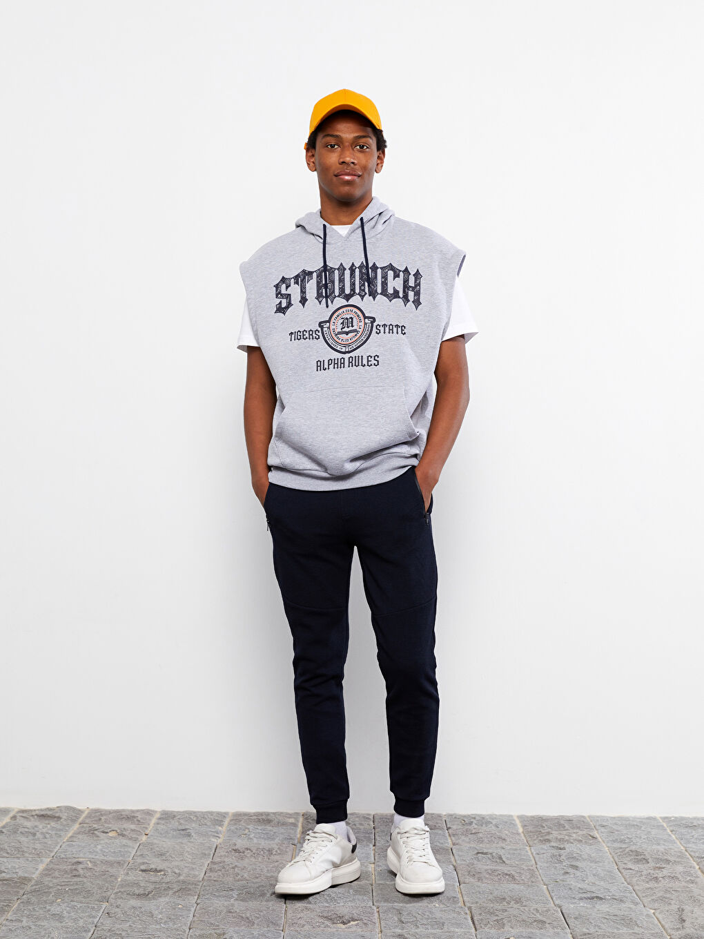 بنطلون رياضي رفيع للرجال-1