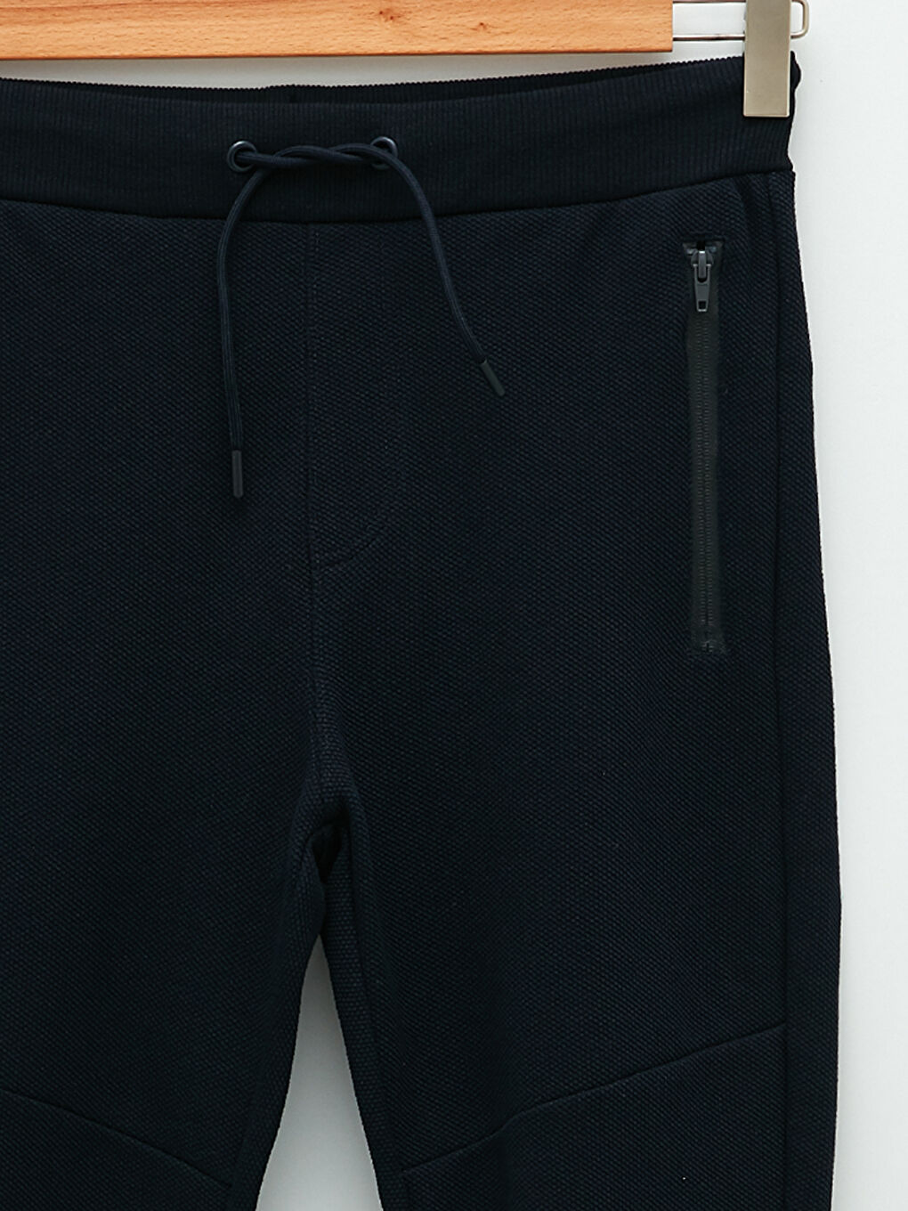 بنطلون رياضي رفيع للرجال-4