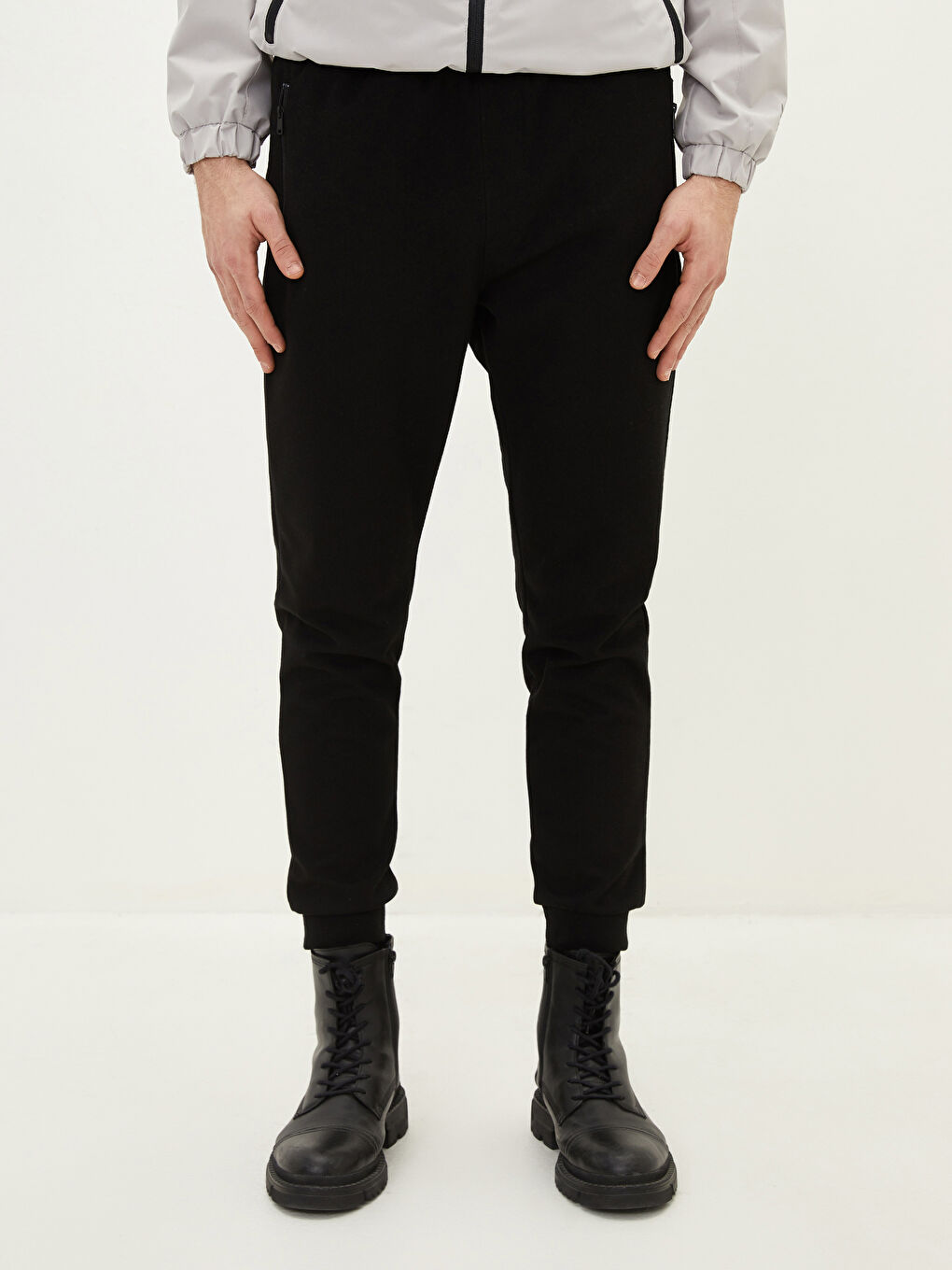 Slim Fit Men's Sweatpants-3