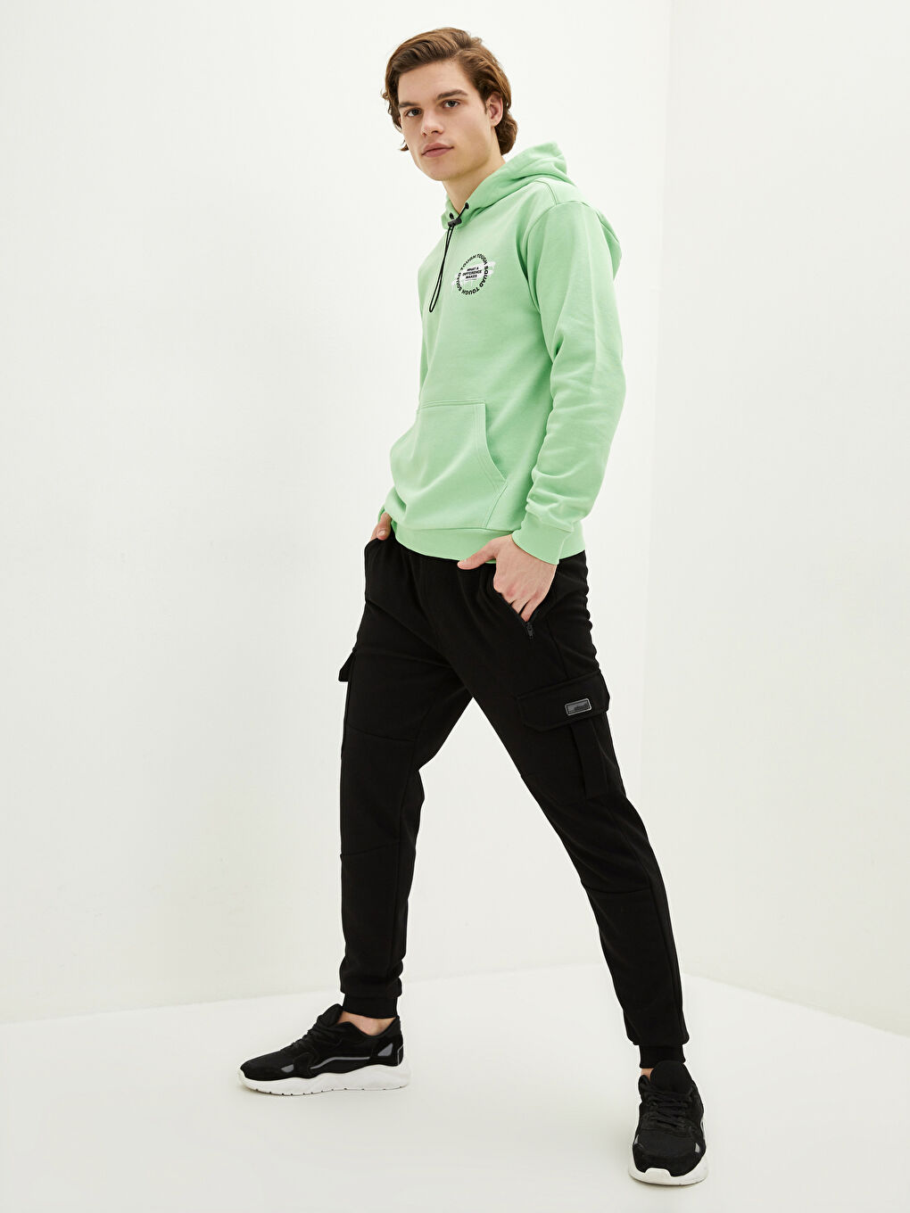 LC Waikiki Slim Fit Men's Sweatpants -S23022Z8-CVL