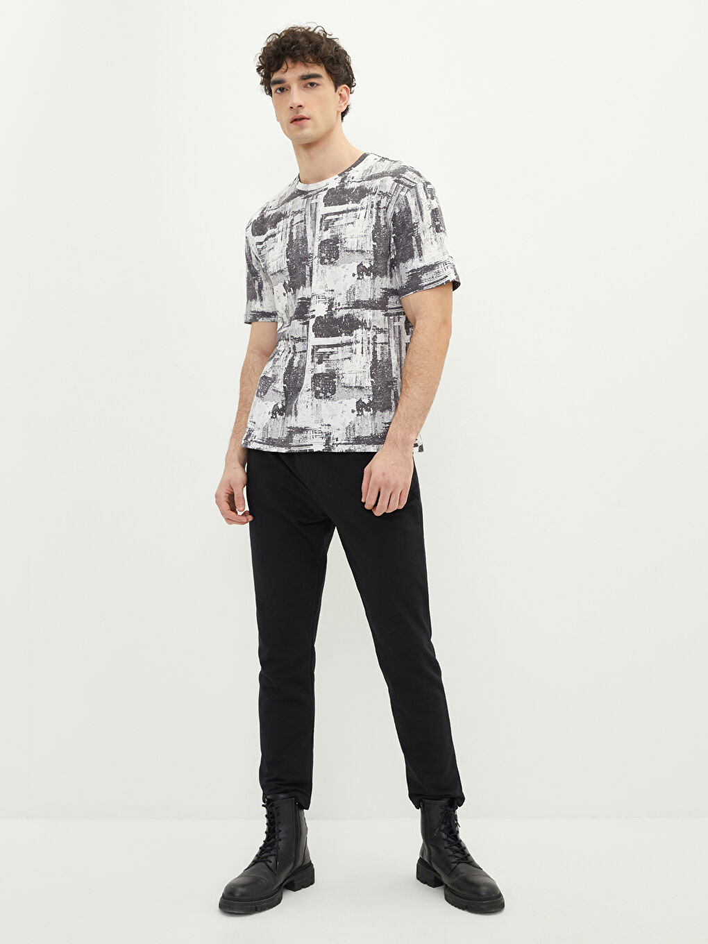 LC Waikiki Slim Fit Men's Sweatpants -S23023Z8-CVL