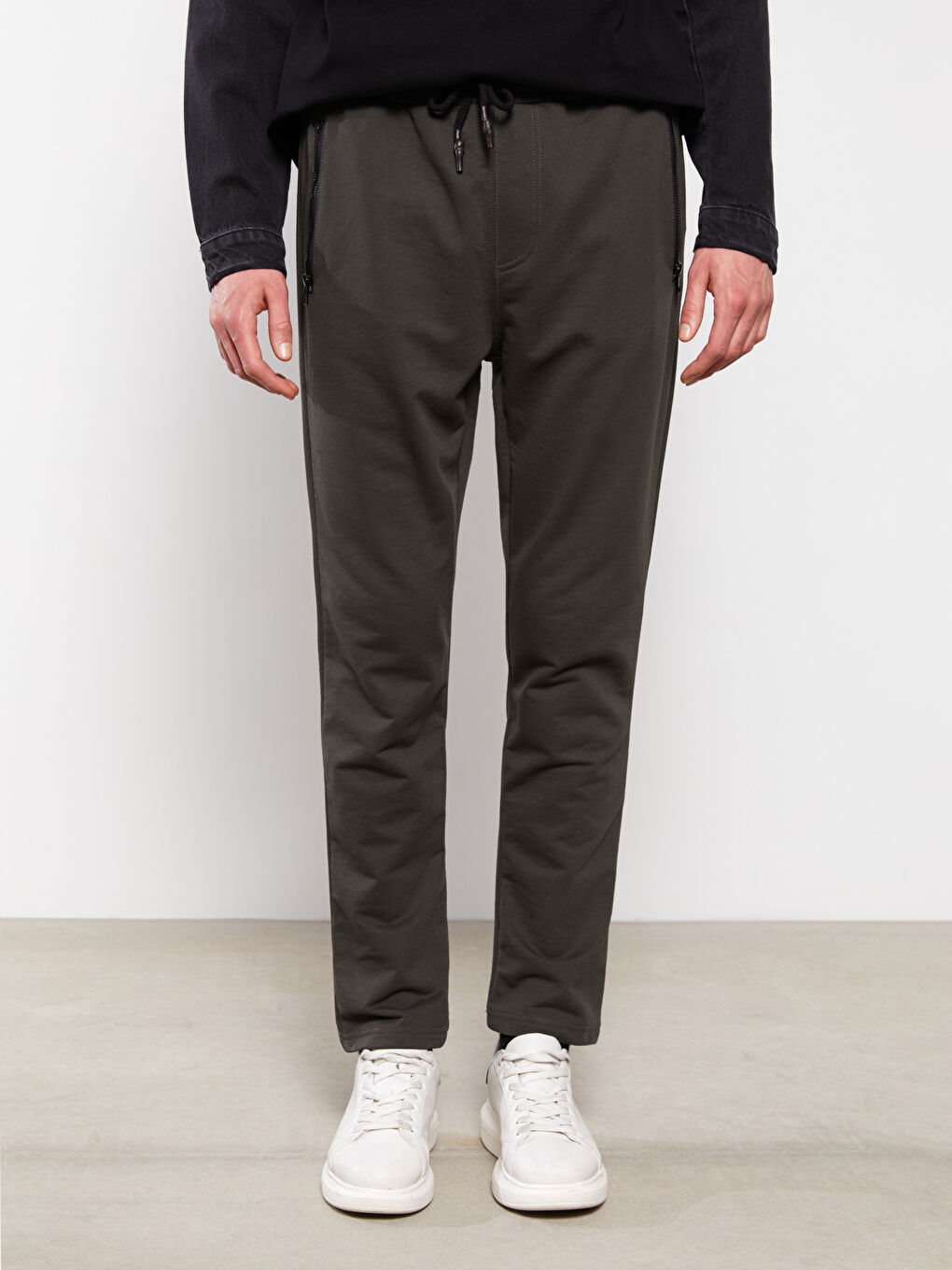 بنطلون رياضي رفيع للرجال-2