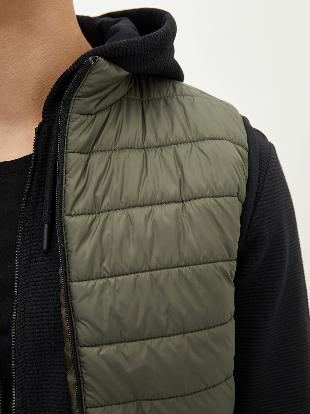 Haki Slim Fit Dik Yaka Erkek Yelek-3