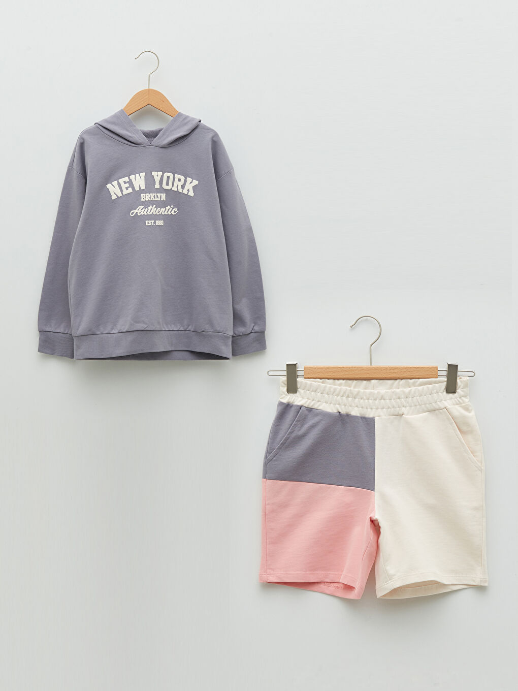 Girls' Hoodie Printed Long Sleeve Sweatshirts & Shorts