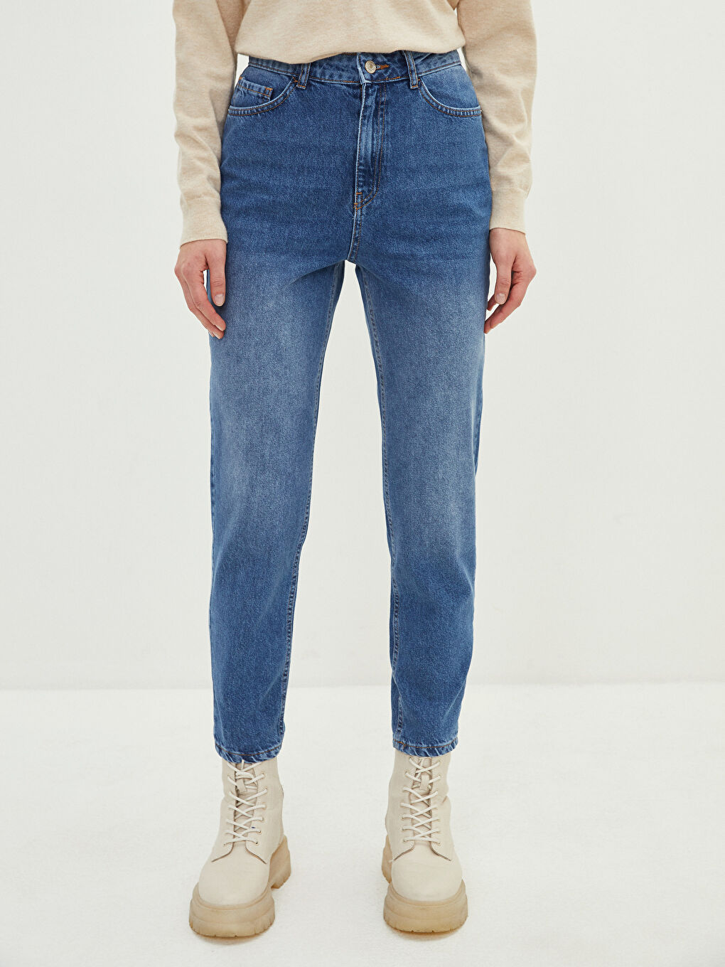 High Waist Mom Fit Pocket Detailed Women's Rodeo Denim Trousers-2