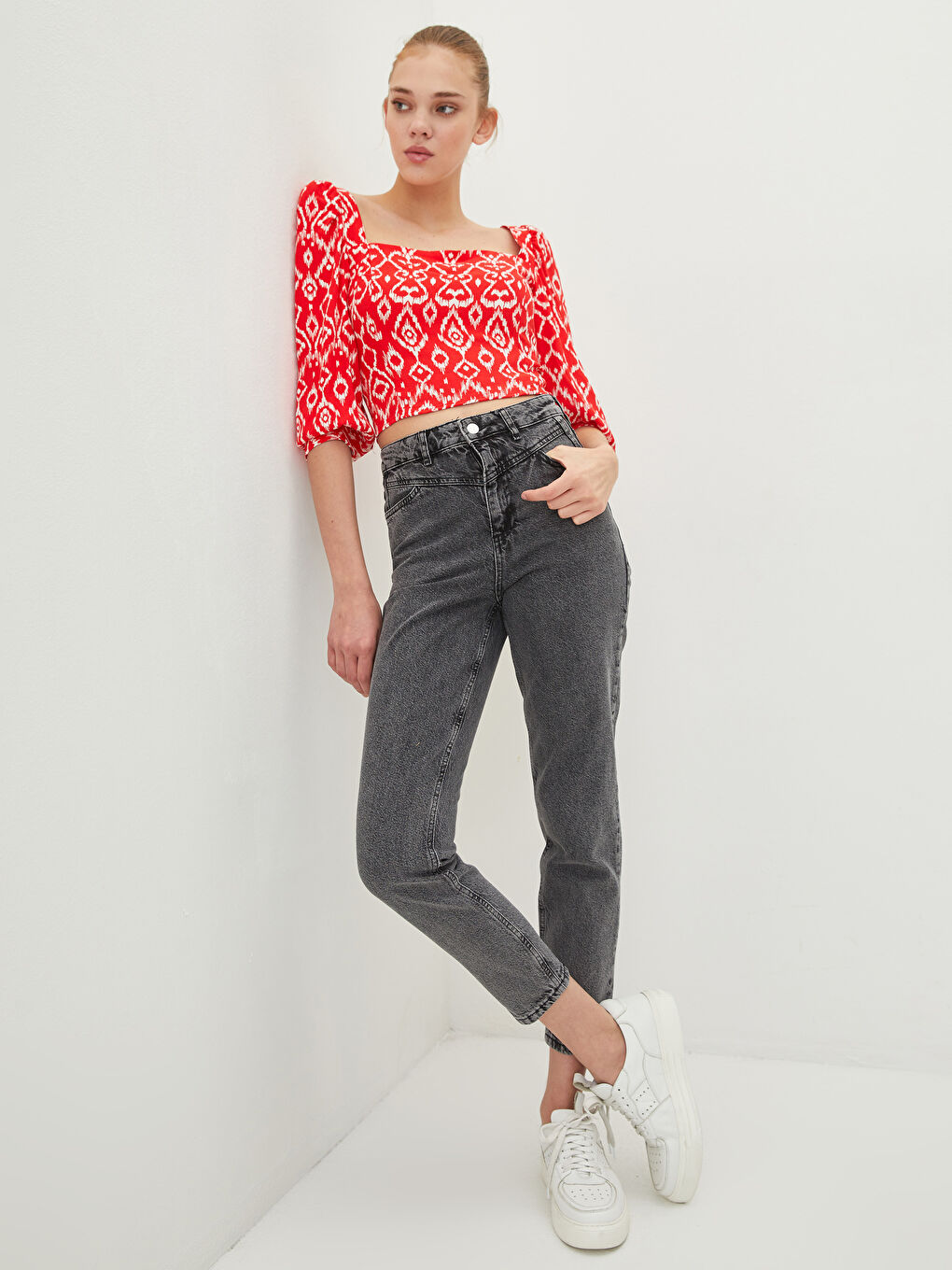 High Waist Mom Fit Pocket Detailed Women's Rodeo Denim Trousers-1