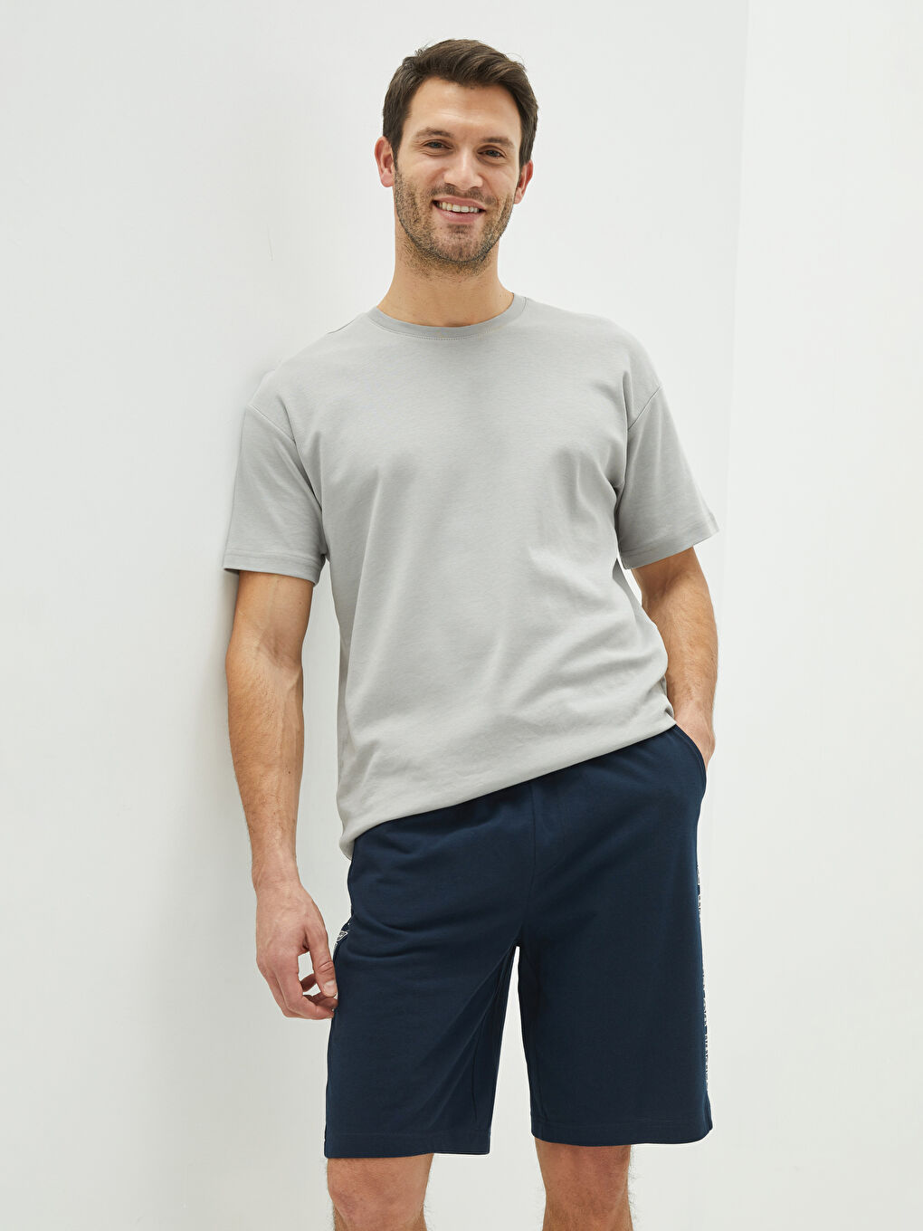 Lacivert Standart Kalıp Erkek Pijama Alt Şort