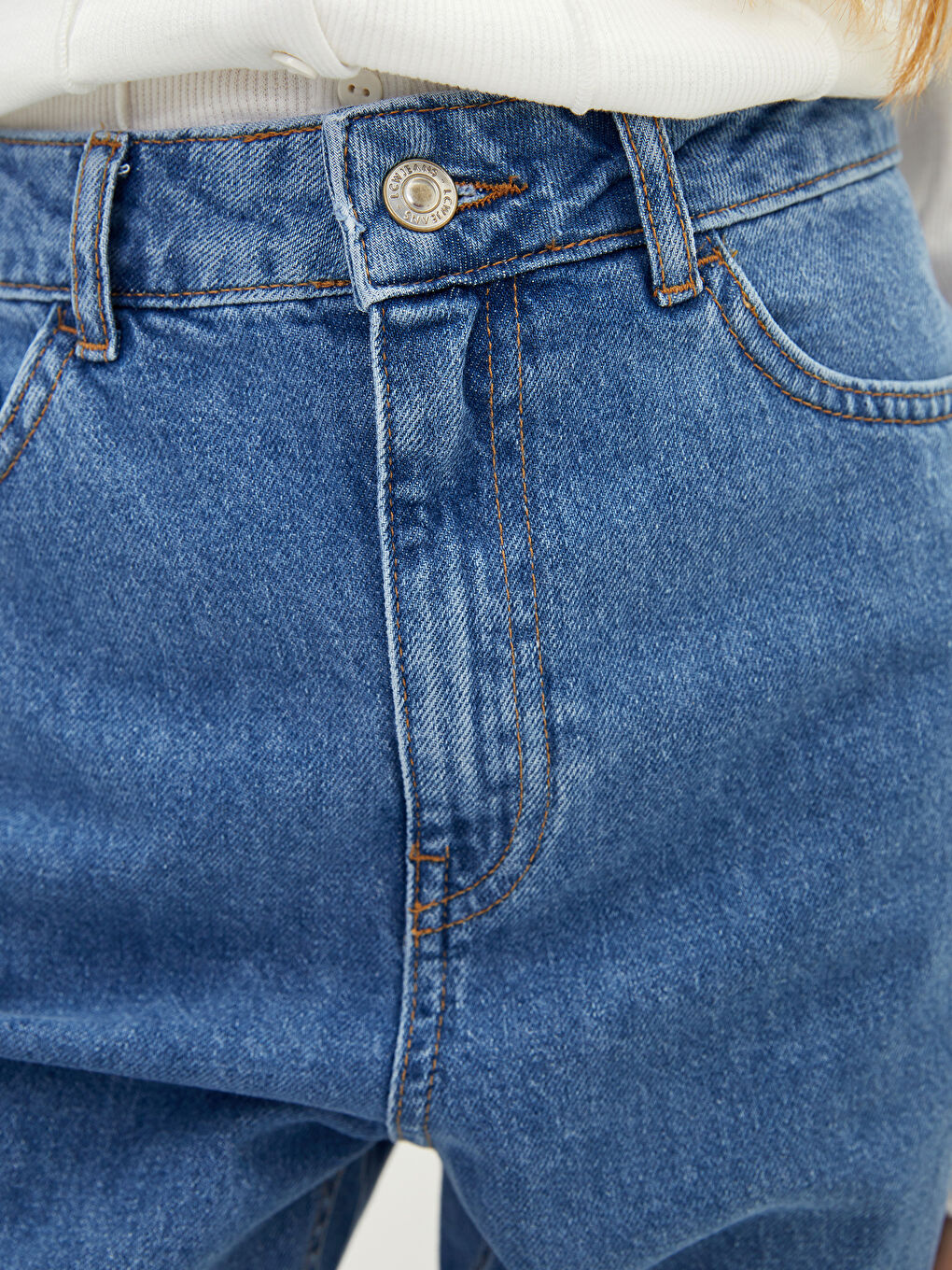 Yüksek Bel Mom Fit Düz Cep Detaylı Kadın Rodeo Jean Pantolon-2