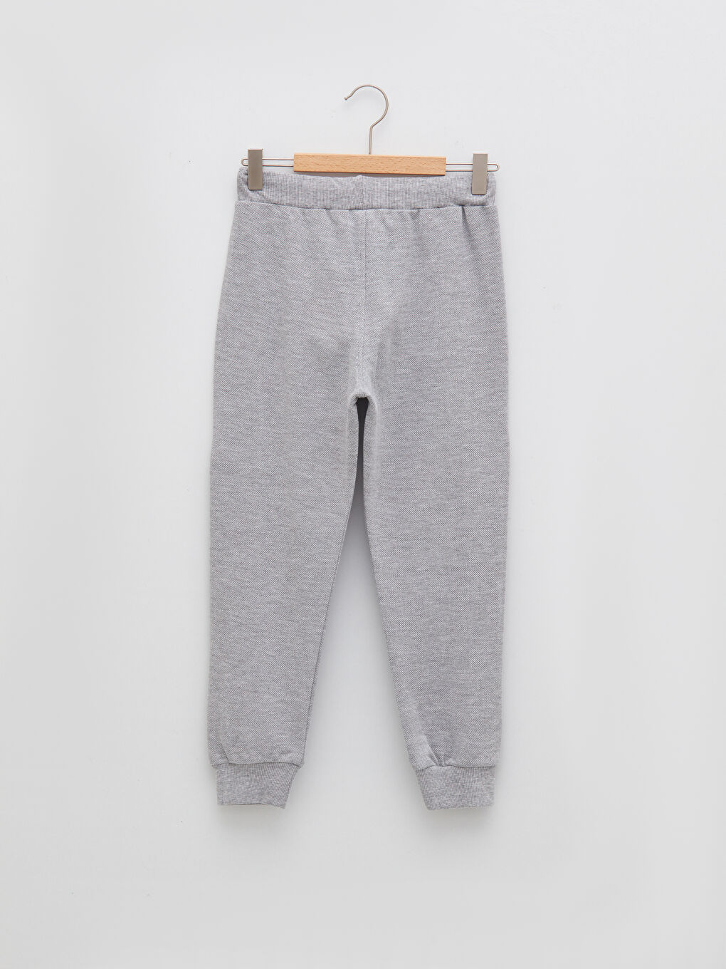 LCW Kids Базови спортни панталони джогър за момчета с еластична талия -S23396Z4-LAL