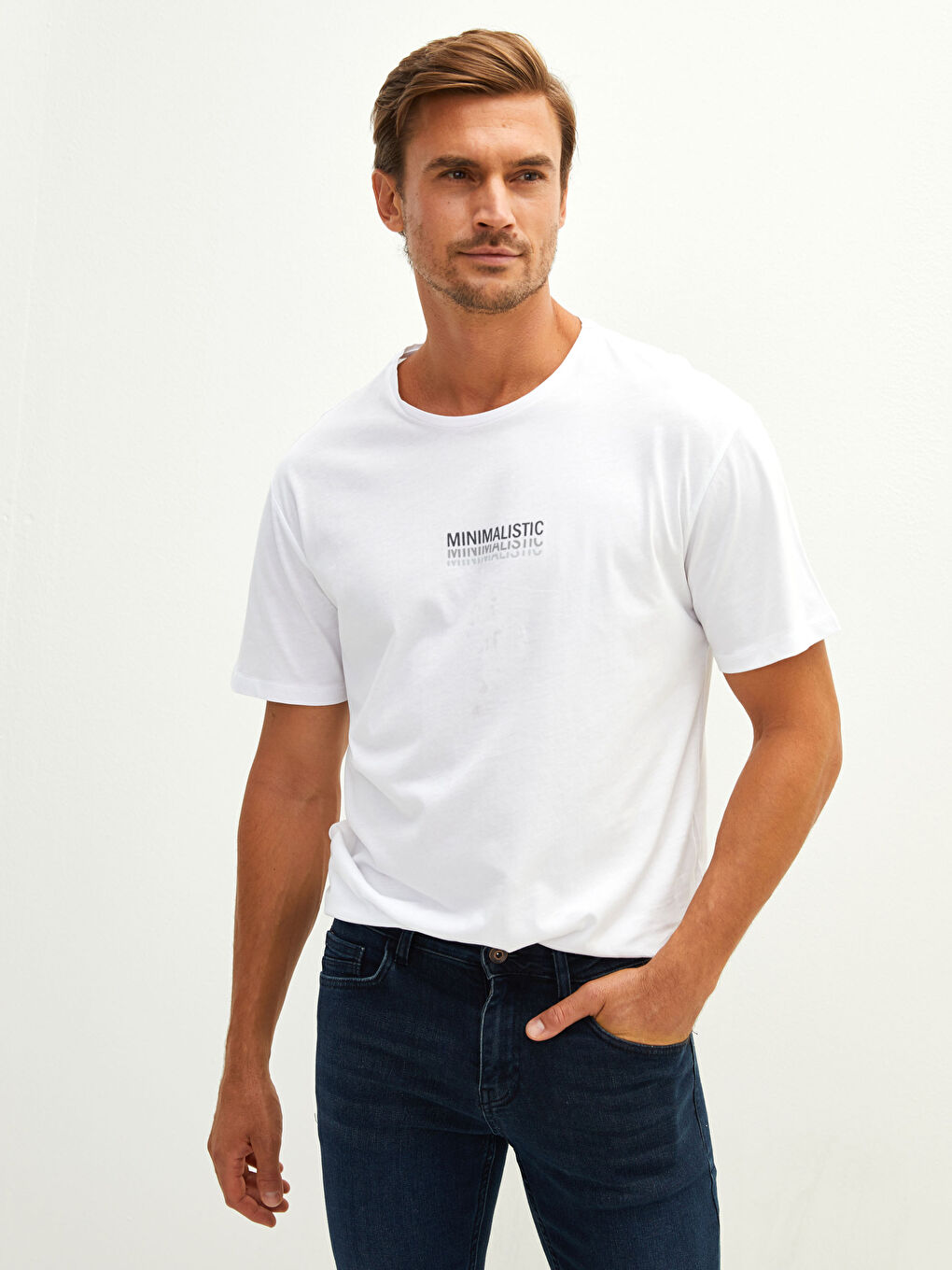 تيشيرت رجالي ياقة دائرية كم قصير مطبوع قطن ممشط-1