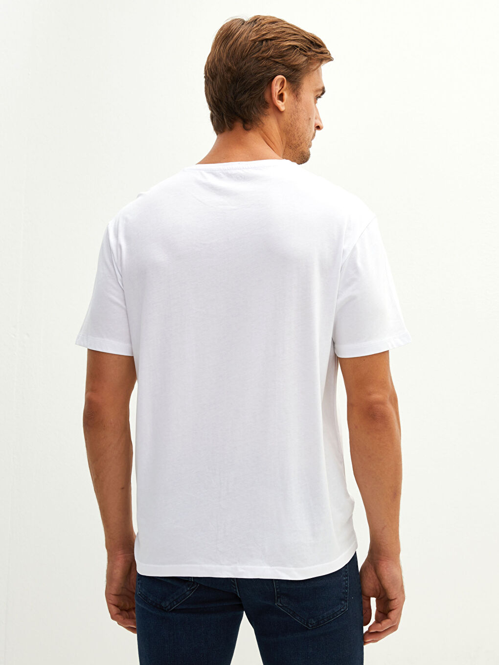 تيشيرت رجالي ياقة دائرية كم قصير مطبوع قطن ممشط-4