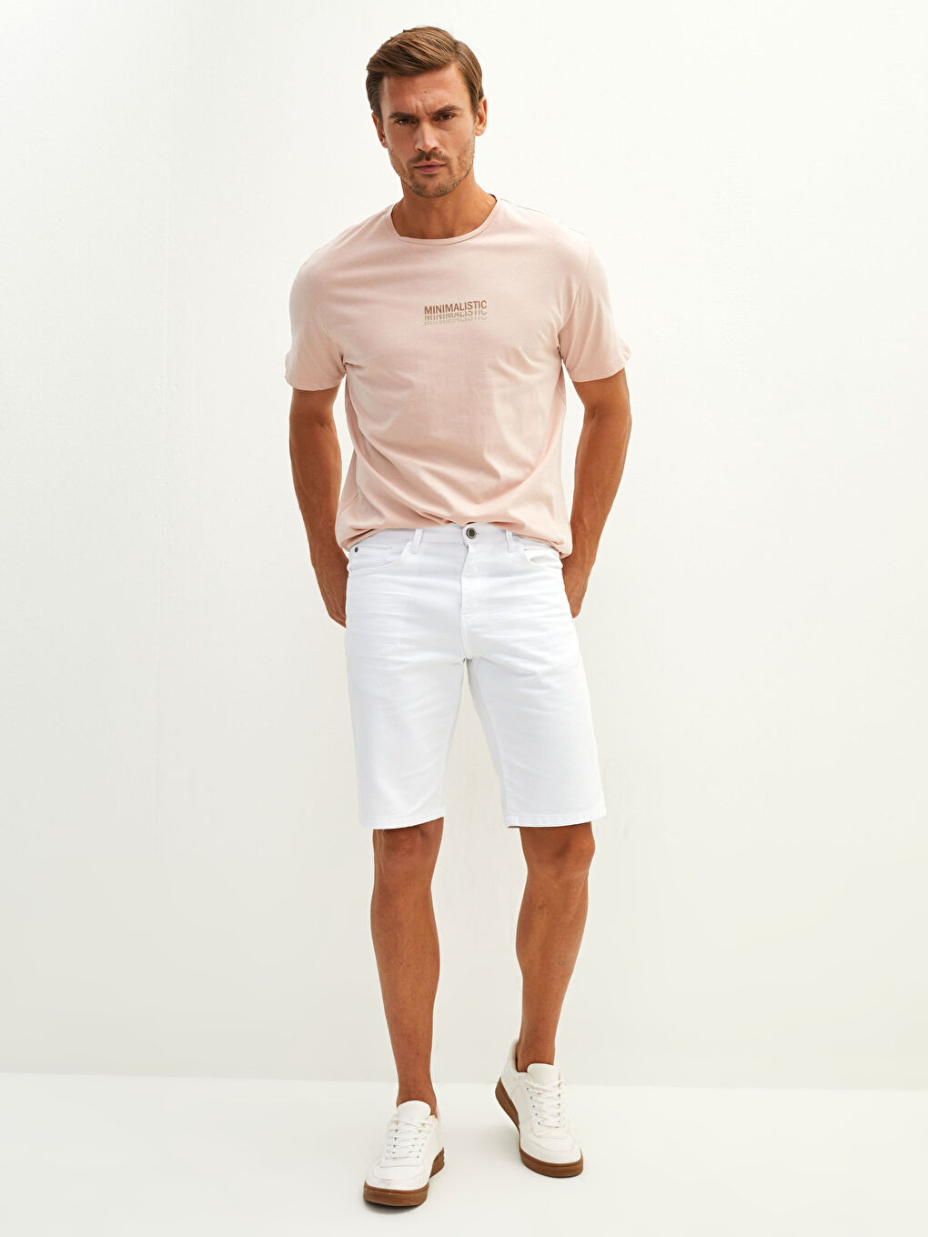 تيشيرت رجالي ياقة دائرية كم قصير مطبوع قطن ممشط-2