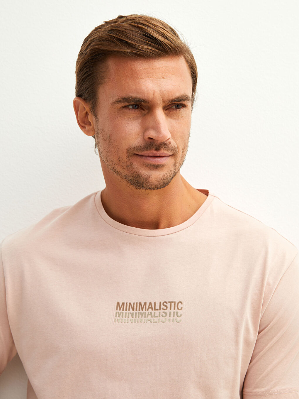 تيشيرت رجالي ياقة دائرية كم قصير مطبوع قطن ممشط-3