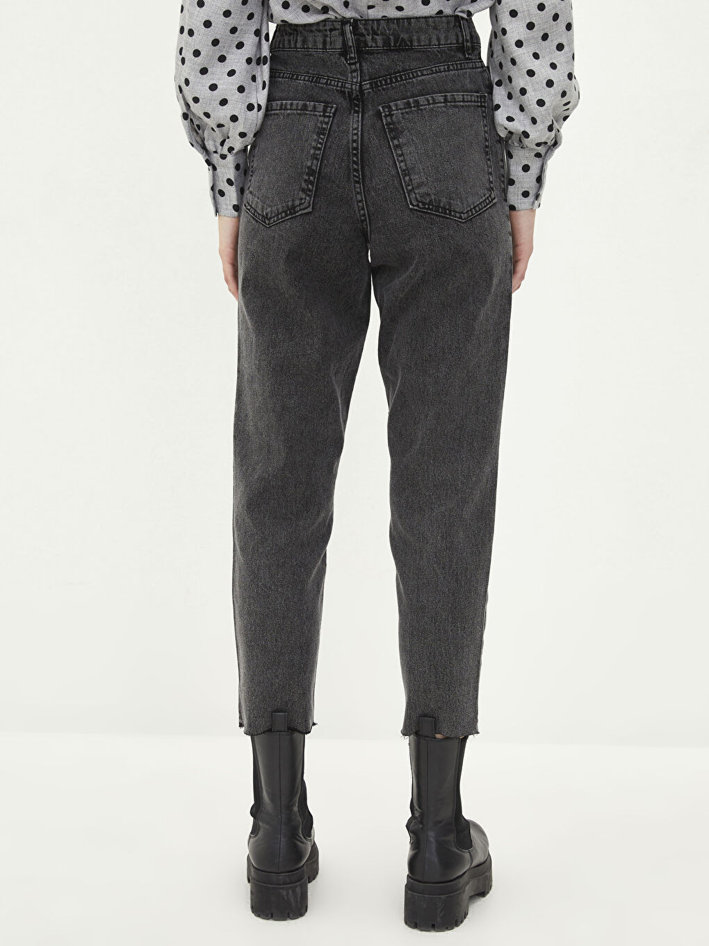 Jean en Coton à Taille Haute, Coupe Droite, avec Détails de Poches pour Femmes-3