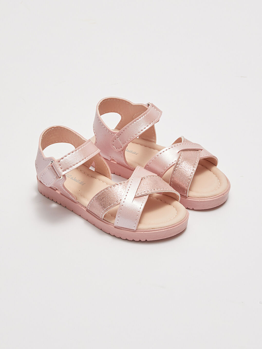 Pembe Hologram Detaylı Çapraz Bantlı Cırt Cırtlı Kız Bebek Sandalet