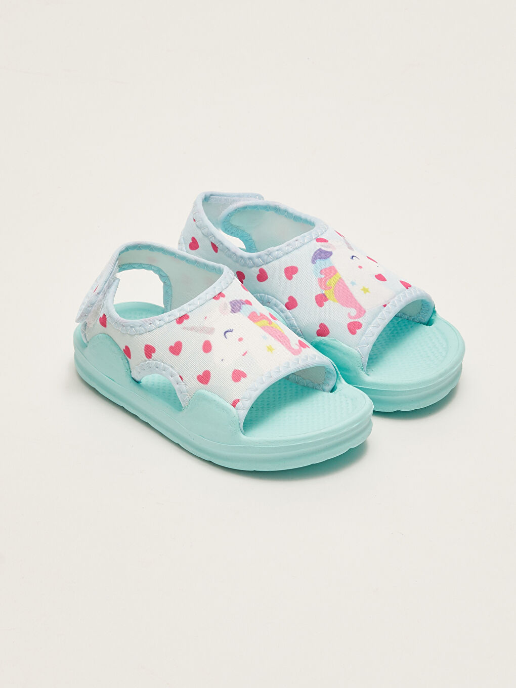 Turkuaz Cırt Cırtlı Baskılı Kız Bebek Sandalet