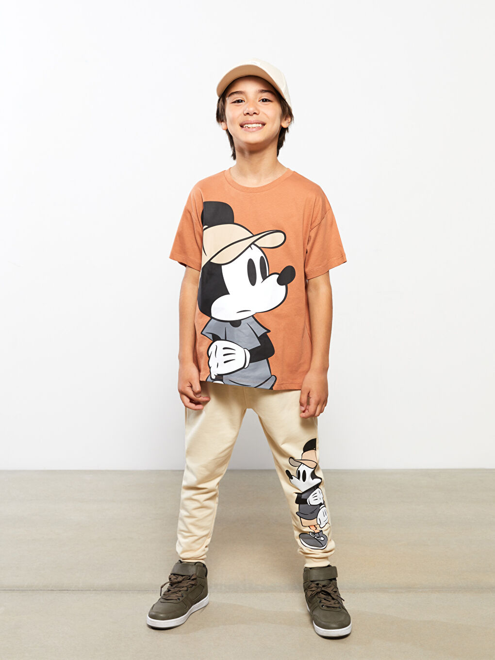 Crew Neck Mickey Mouse Printed Short Sleeve Cotton Boy T-Shirt