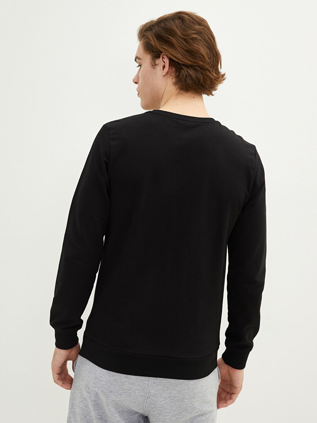 Siyah Bisiklet Yaka Uzun Kollu Baskılı Erkek Sweatshirt-4