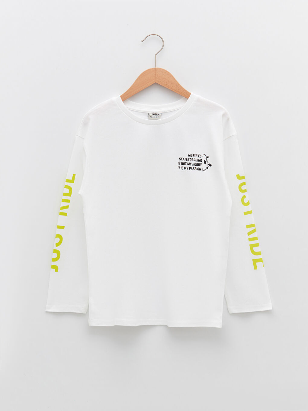 Beyaz Bisiklet Yaka Baskılı Uzun Kollu Pamuklu Erkek Çocuk Tişört