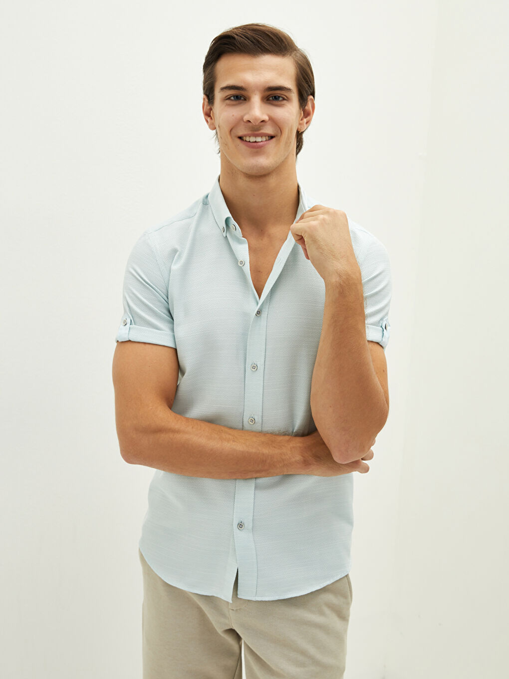 Ерлерге арналған тар пішім қысқа жең жейде-1