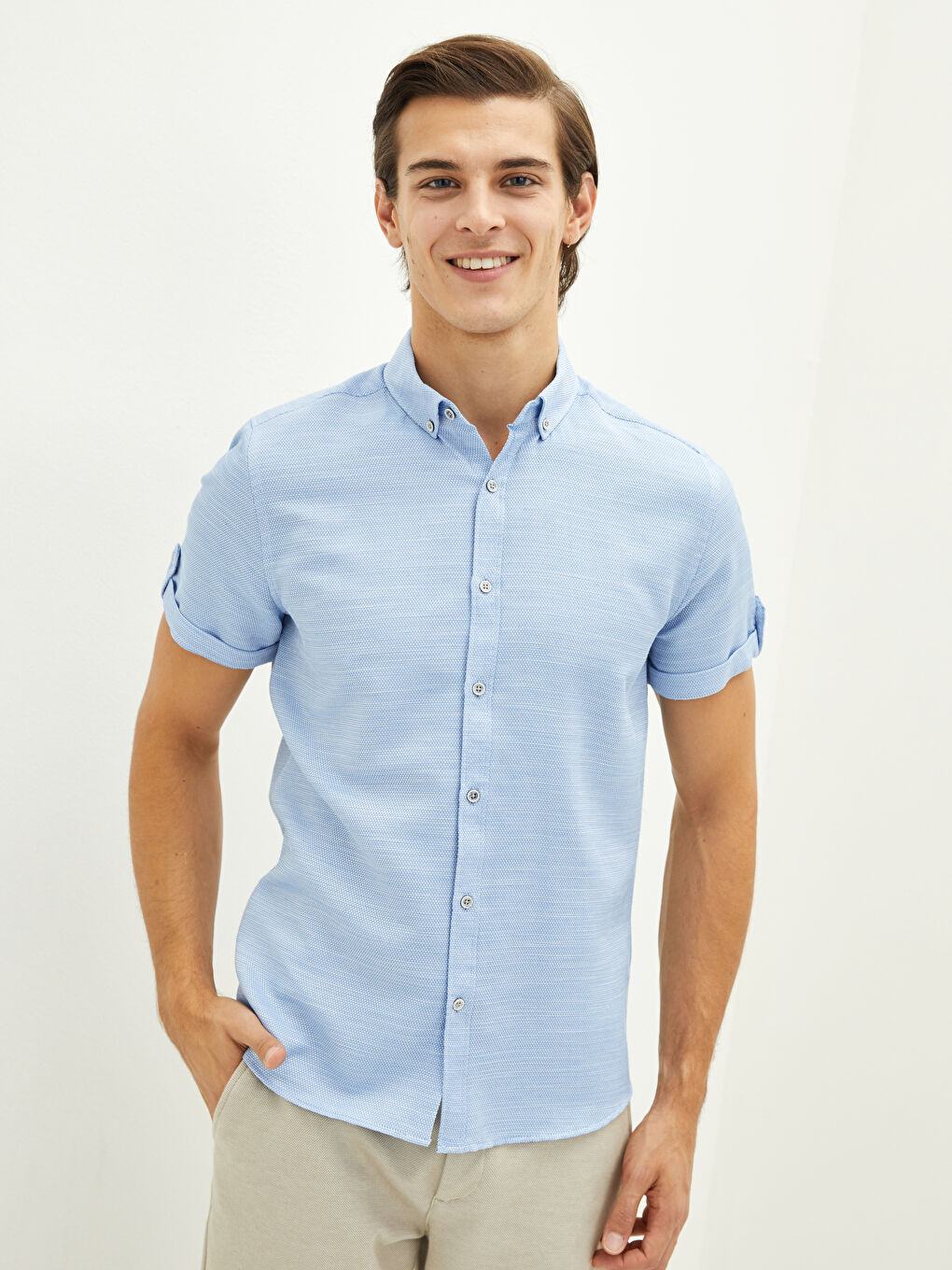 Mavi Slim Fit Kısa Kollu Erkek Gömlek