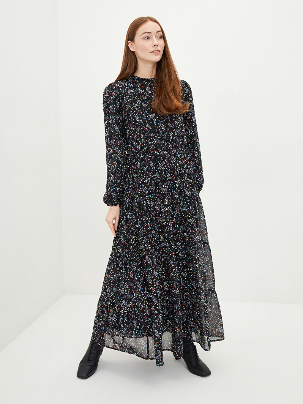 Siyah Fırfırlı Dik Yaka Desenli Uzun Kollu A Kesim Şifon Kadın Elbise-1