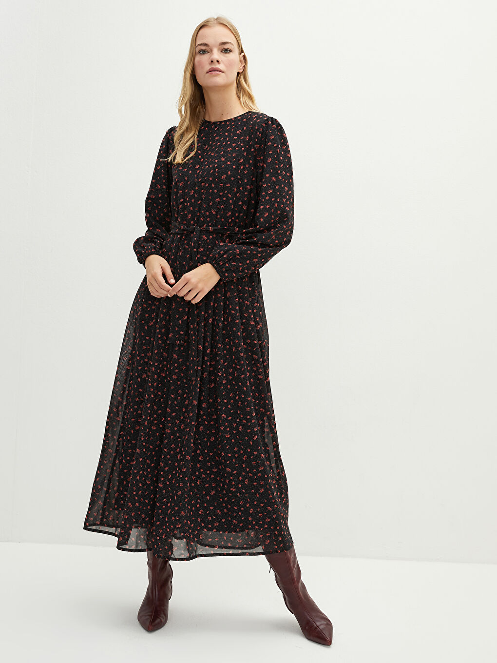 LCWAIKIKI Classic Robe en Chiffon à Motifs à Manches Longues à Col Rond pour Femmes -S23684Z8-LQJ
