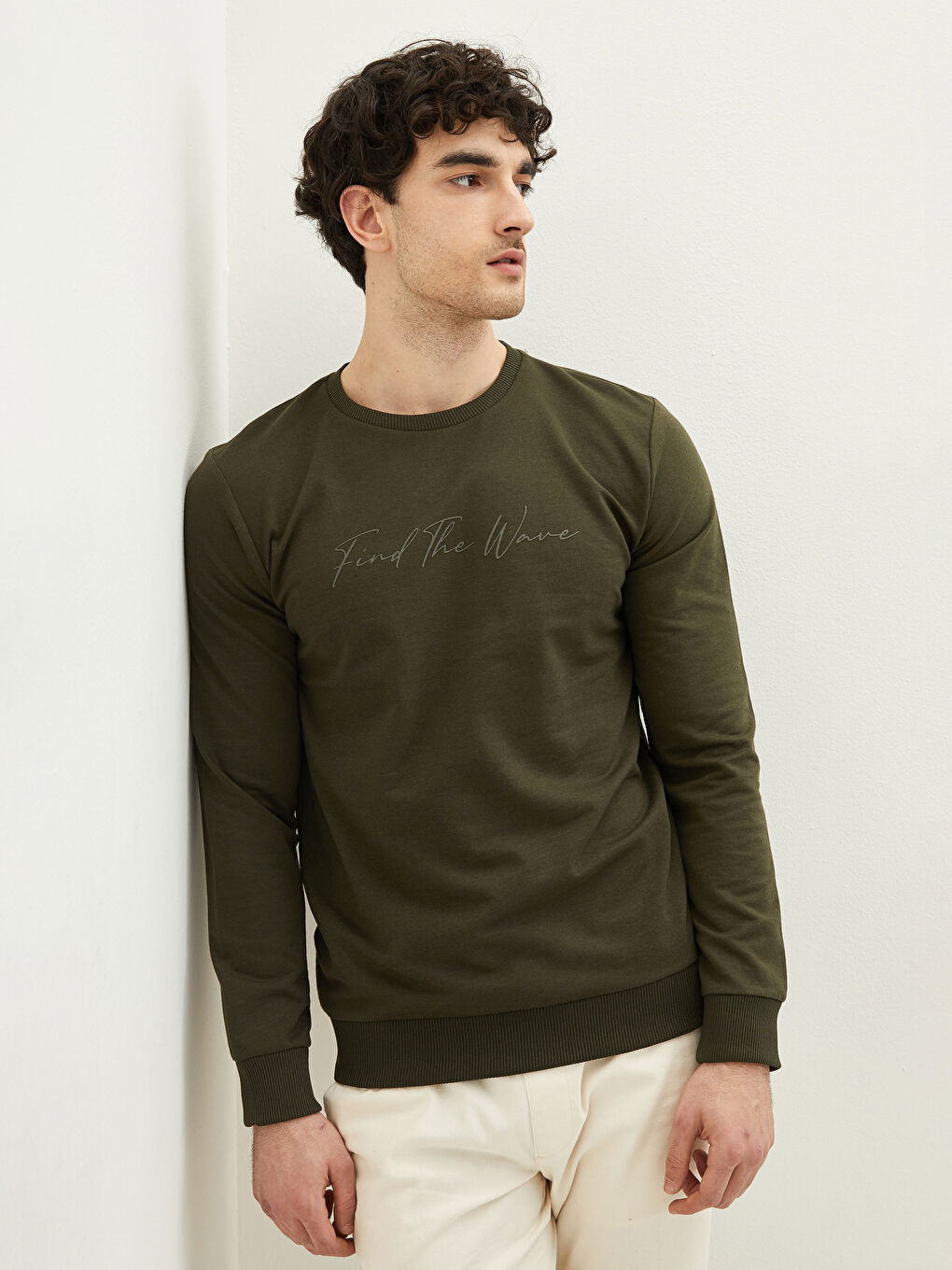 Haki Bisiklet Yaka Uzun Kollu Baskılı Erkek Sweatshirt-2