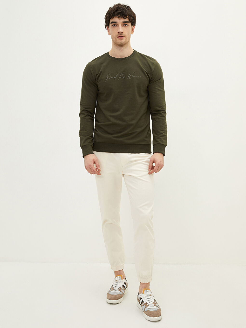 Haki Bisiklet Yaka Uzun Kollu Baskılı Erkek Sweatshirt-4