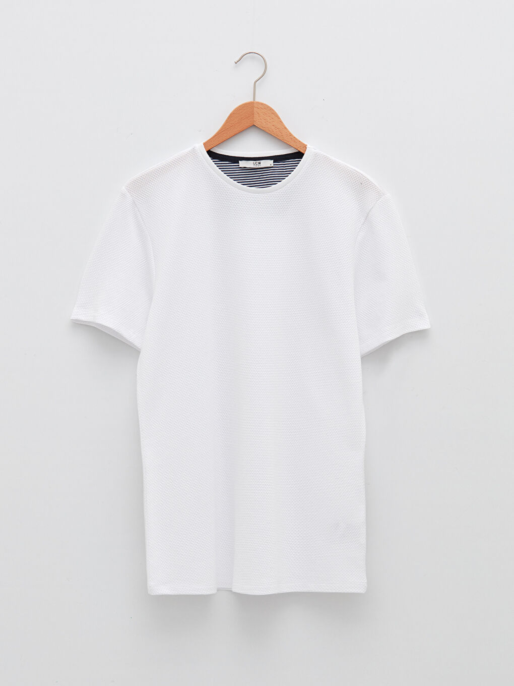 Beyaz Bisiklet Yaka Kısa Kollu Erkek Tişört-5