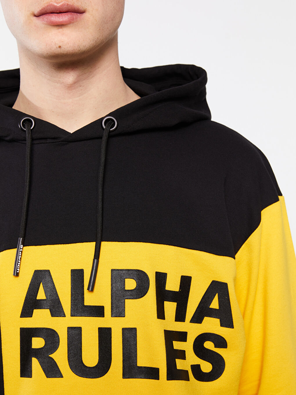 Siyah Uzun Kollu Baskılı Erkek Hoodie-4