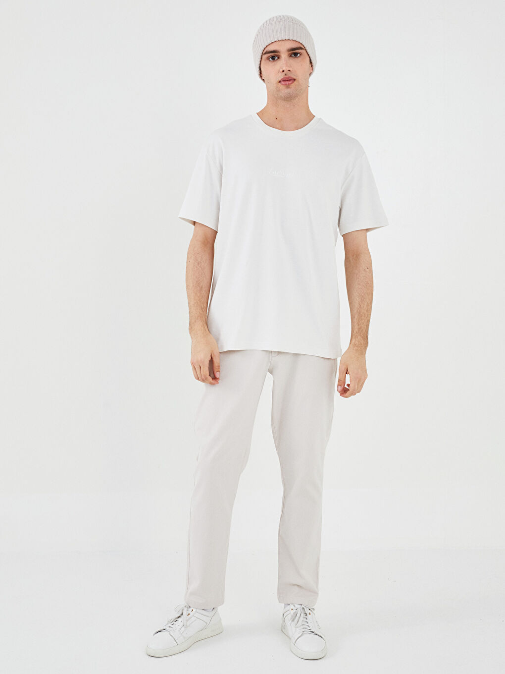 Bej Bisiklet Yaka Kısa Kollu Baskılı Penye Erkek Tişört-2