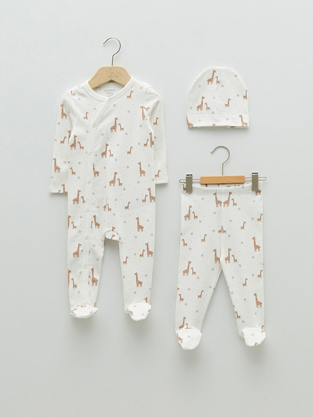 طقم خروج مستشفى للبنات الرضع مطبوع بياقة دائرية - ٥ قطع-1