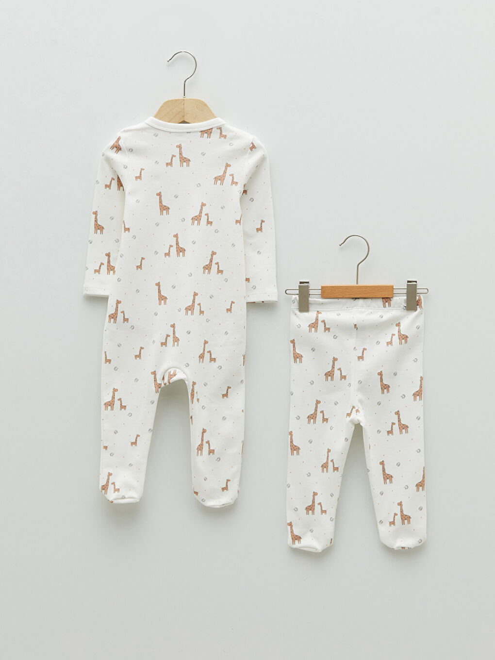 طقم خروج مستشفى للبنات الرضع مطبوع بياقة دائرية - ٥ قطع-2