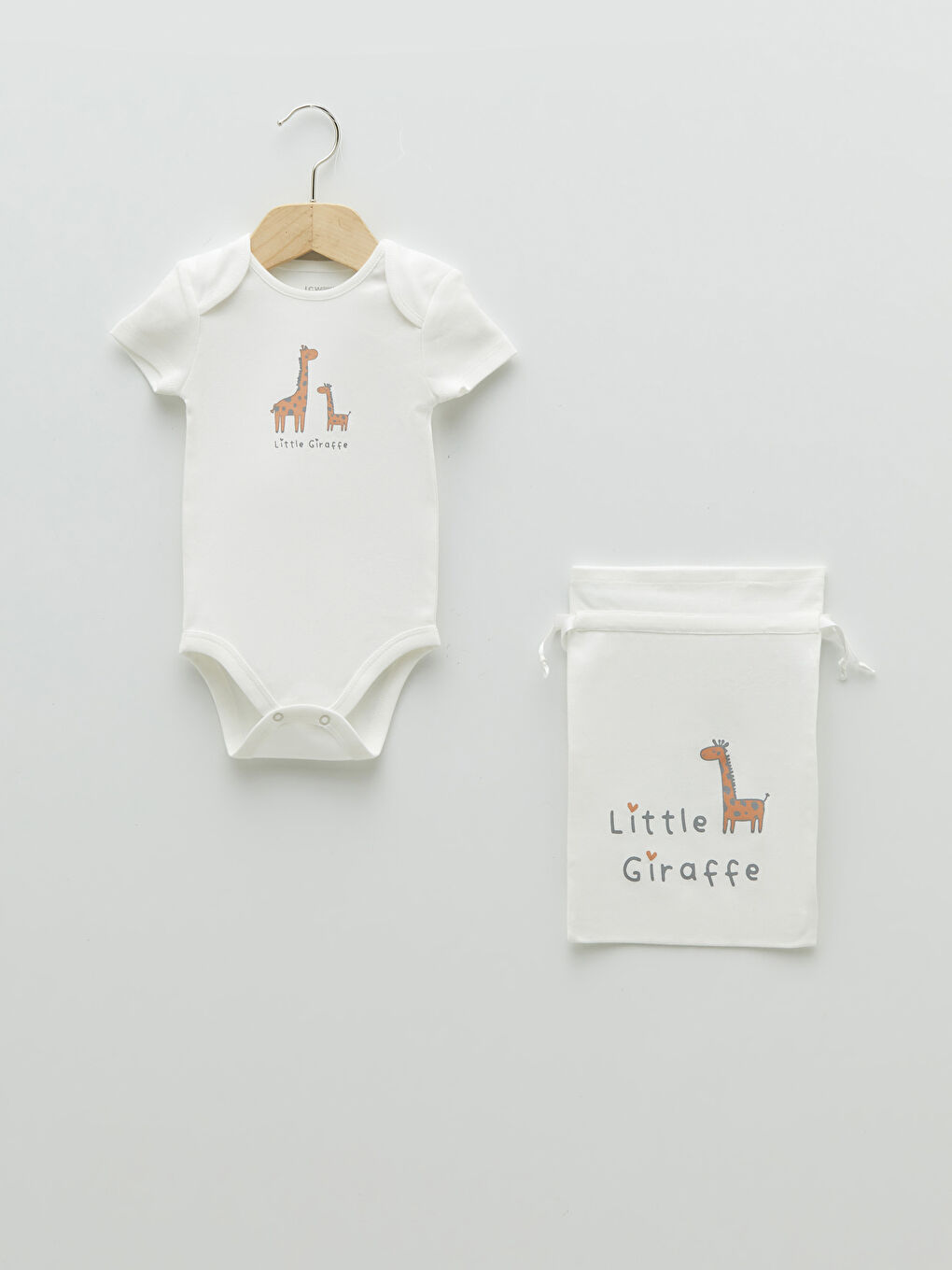 طقم خروج مستشفى للبنات الرضع مطبوع بياقة دائرية - ٥ قطع-3