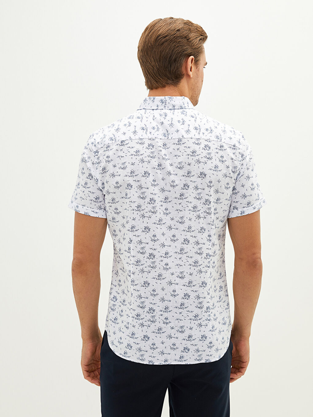 قميص رجالي ضيق بنقشة وأكمام قصيرة للرجال-4