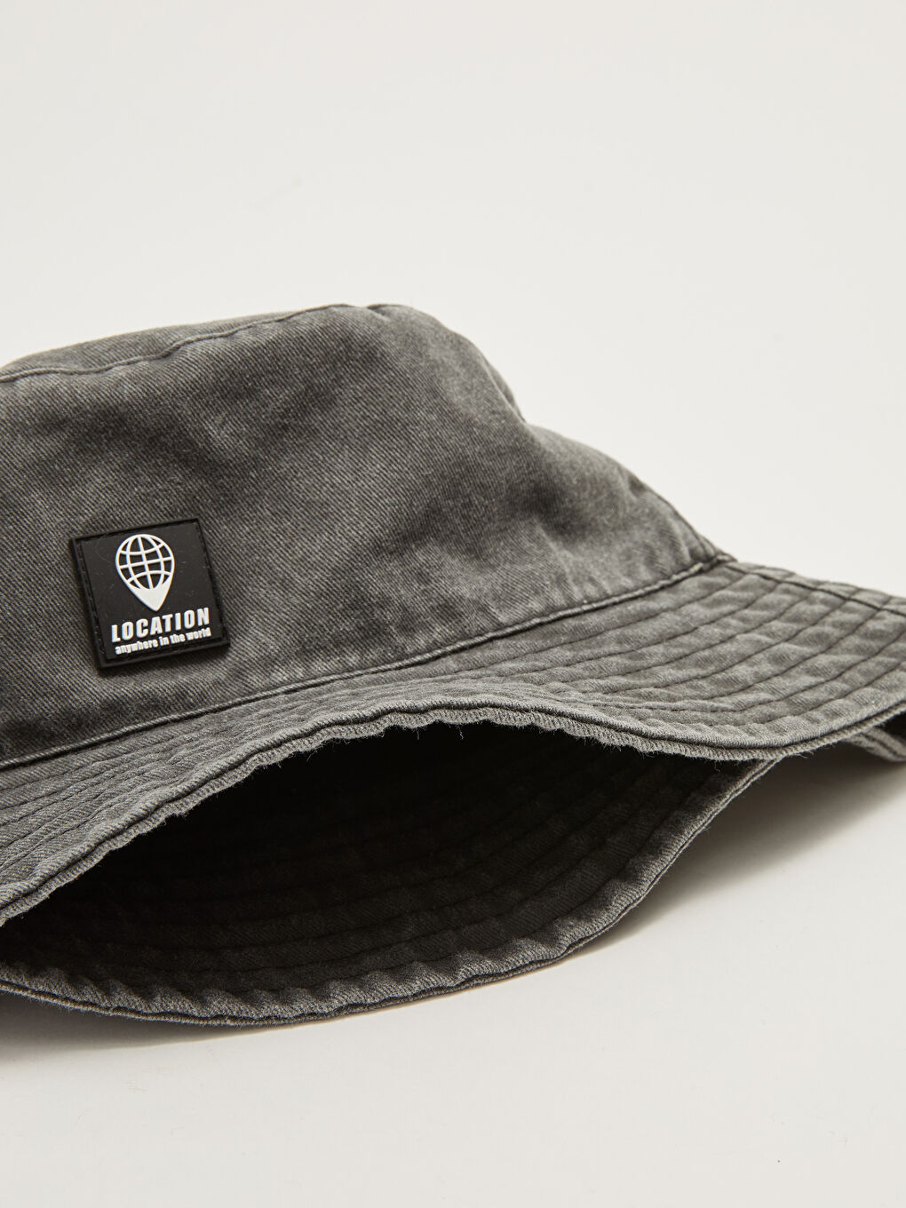Antrasit Etiket Detaylı Erkek Bucket Şapka-3