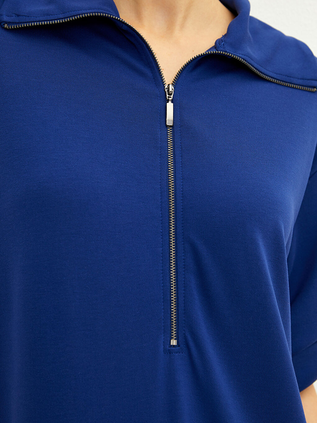 فستان بأكمام طويلة للنساء -S24155Z8-RQK