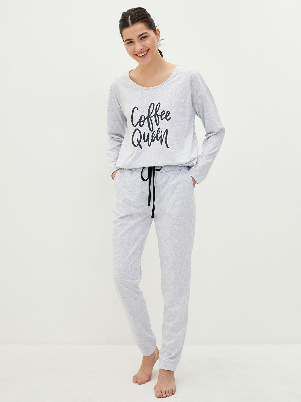 Set de pijama pentru Femei cu Guler în formă de U, Imprimat cu Litere, Mânecă lungă-1