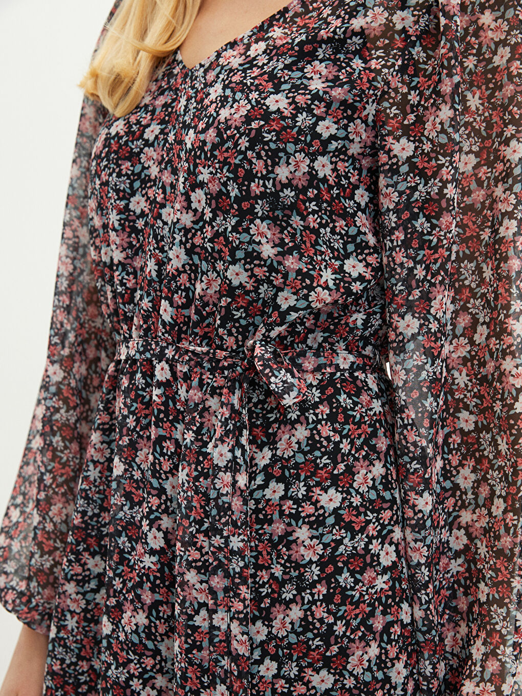 V-Neck Floral Long Sleeve A-Line Chiffon Women's Dress-3