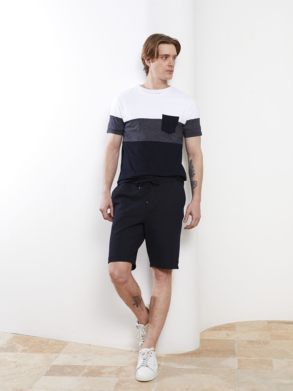 Lacivert Slim Fit Beli Bağlama Detaylı Erkek Şort