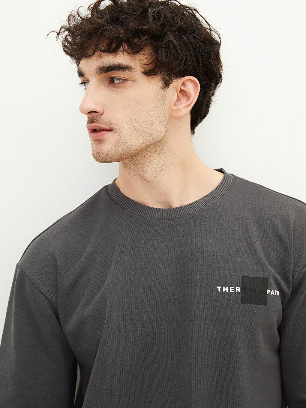 Antrasit Oversize Bisiklet Yaka Uzun Kollu Baskılı Erkek Sweatshirt