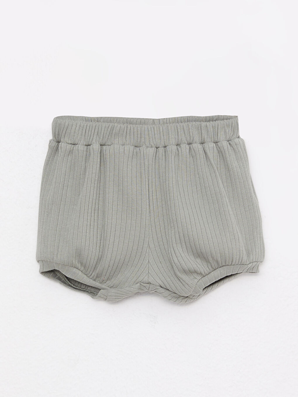 تيشورت و شورت ديال بنت صغيرة بحمالات بياقة مربعة بسيط جيرسي طقم جوج ديال الباكات-2