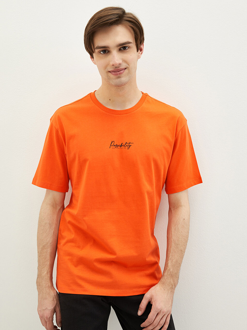 Turuncu Oversize Bisiklet Yaka Kısa Kollu Baskılı Penye Erkek Tişört-4